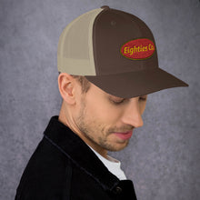 Cargar imagen en el visor de la galería, Vintage Style Trucker Hat
